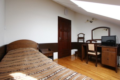 1-room single, hotel