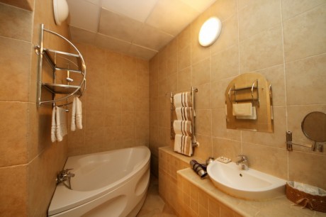 Double 3-room VIP №2, hotel