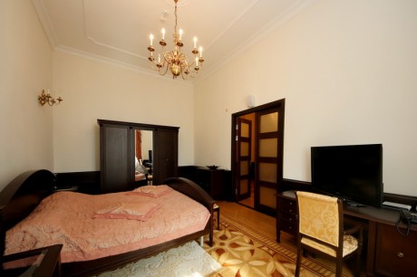 Double 4-room VIP №4, hotel