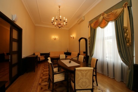 Double 4-room VIP №4, hotel