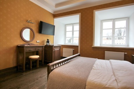 Double 1-room / Double, Right wing