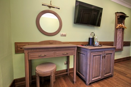 1-room single, Left and right wings