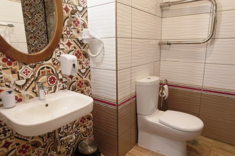 Double 1-room / Double, Right wing