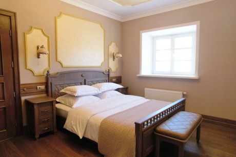 Double 2-room / Family Room, Left wing
