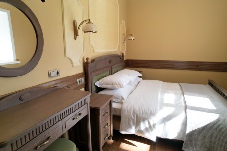 Double 2-room / Family Room, Left wing