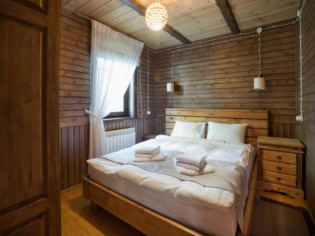 3-room for 6 people, Guest house «ROZOVY»