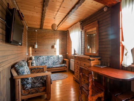 3-room for 6 people, Guest house «ROZOVY»