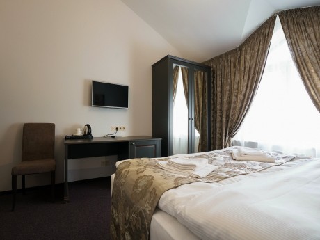 1-room double / double, hotel