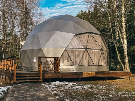 Glamping health resort Priozerny
