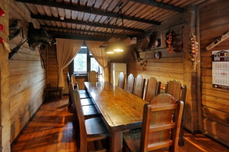 Whole house (13 people), cottage «Bobrovaja hata»
