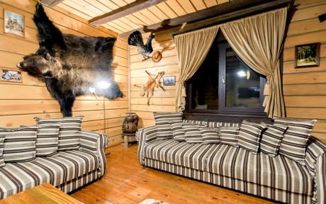 Whole house (13 people), cottage «Bobrovaja hata»