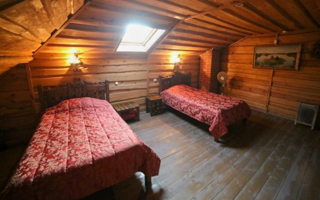 House for 4 people, cottage «Zayachjya izba»