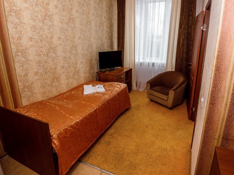 2-room for 3 people, hotel
