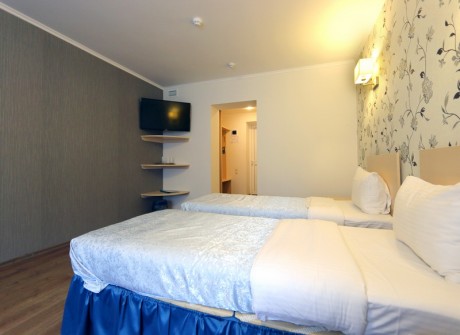 1-room double, hotel