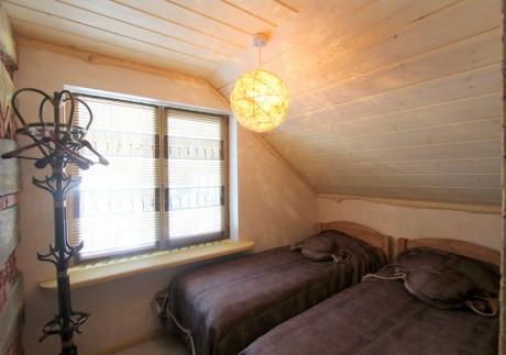 For 9 people, guest house