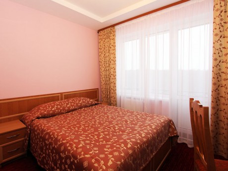 2-room double suite, hotel, 5th floor