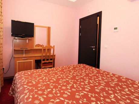 2-room double suite, hotel, 5th floor