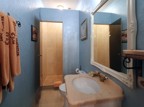2-room for 4 people suite, boutique hotel