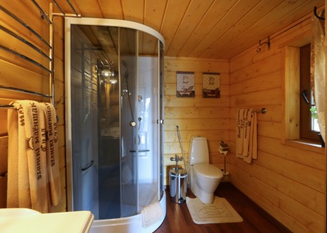 House for 6 people, viking's house