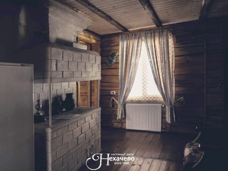 Дом (11 человек), деревенский домик