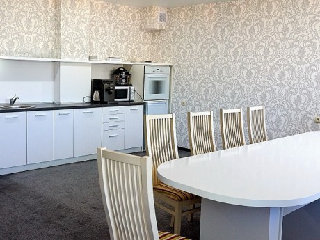 2-bed 2-room apartment / Apartment, main building