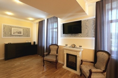 1-room double suite, hotel
