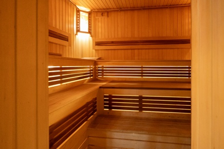 6-bed 4-room, cottage «River Station – Minsk Sea»