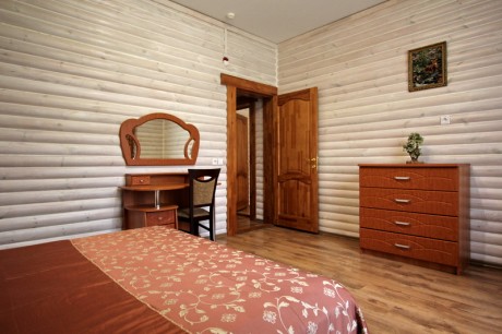 3-room triple suite, hotel