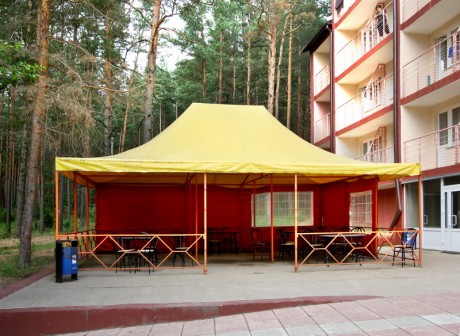 tourist complex Vysoki bereg 