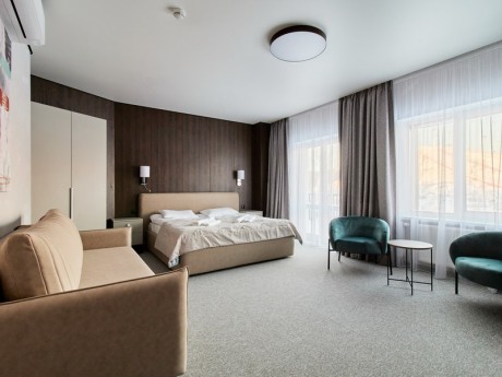 Double 1-room standard with jacuzzi, Wellness-center