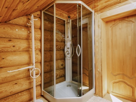 3-room for 8 people, VIP-house