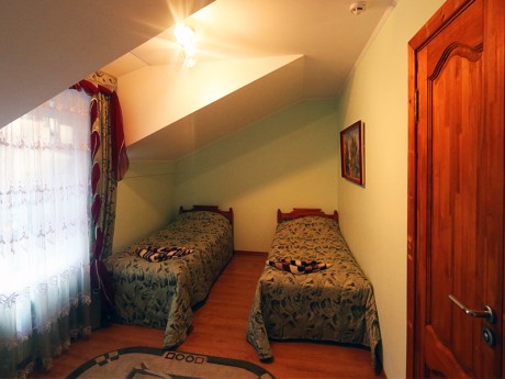 3-room double, hotel