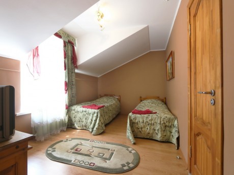 3-room double, hotel