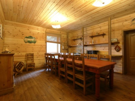 For 10 people, guest house