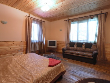 For 10 people, guest house