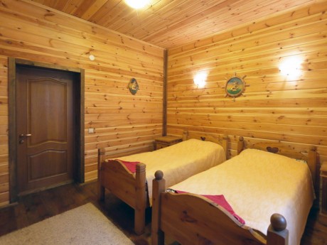 For 10 people, guest house