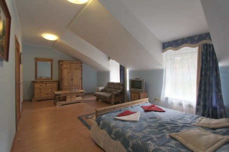 Double 1-room superior / with balcony, hotel