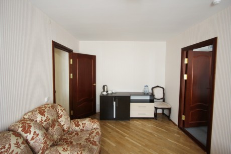 3-room family for 4 people, hotel