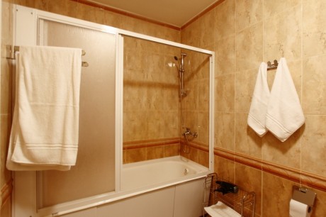 Triple for 4 people, hotel