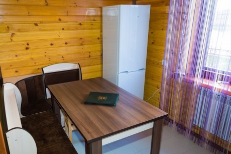 For 4 people, cottage №9, 10
