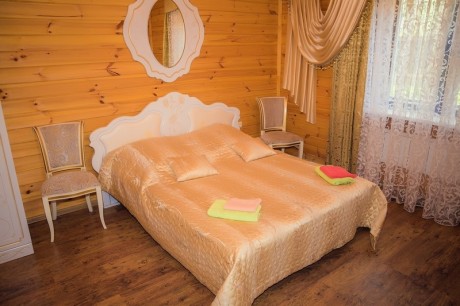 For 4 people, estate «General-Gubernatorskaya»