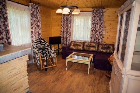 For 4 people, estate «General-Gubernatorskaya»