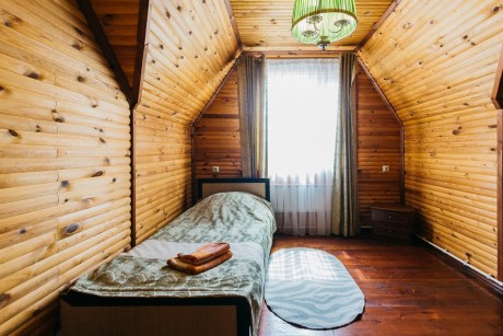 For 11 people, cottage №4
