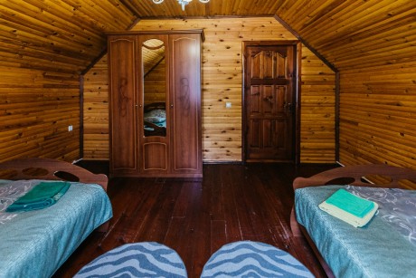 For 11 people, cottage №4